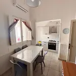 Origini - With Private Garden Daire Lecce